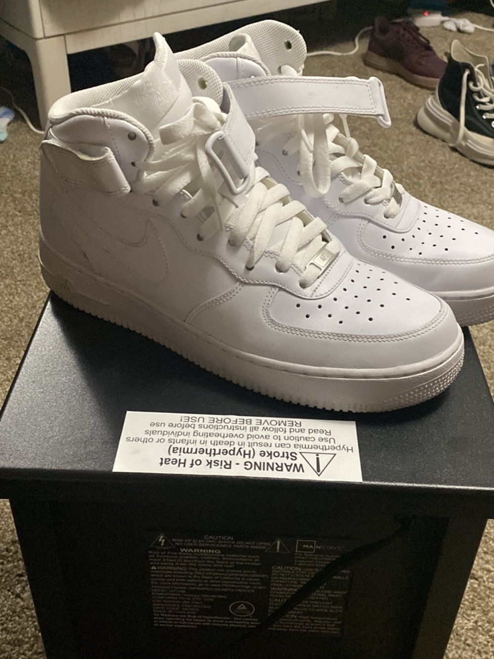 Nike Air Force 1